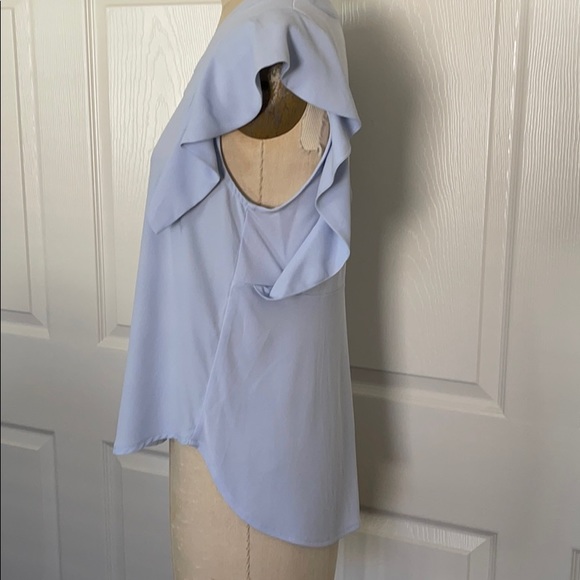 Spring periwinkle flutter top - Picture 2 of 4